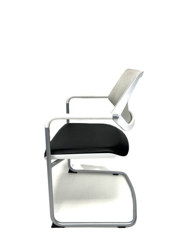 Steelcase Qivi Sled Base Chair